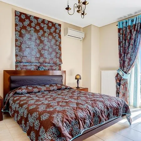 Villa Lassi Sleeps 7 Pool Air Con Wifi